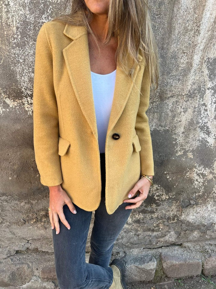 ROSIE | Lässige Jacke mit langen Ärmeln und Revers