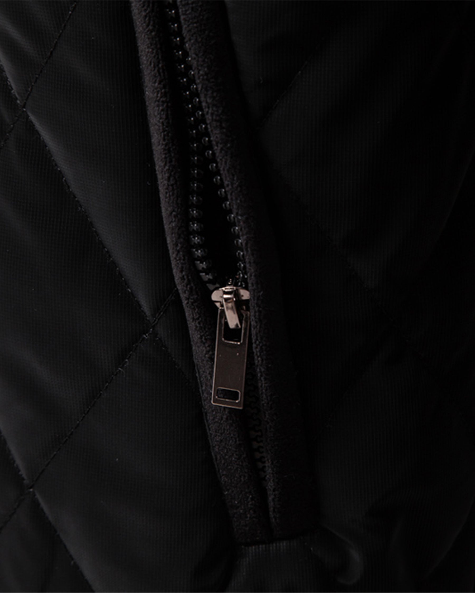 Ruben | Panelled Hybrid Bomberjacke